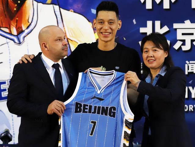 媒体：林书豪书写华裔球员一代传奇媒体，林书豪书写华裔球员一代传奇